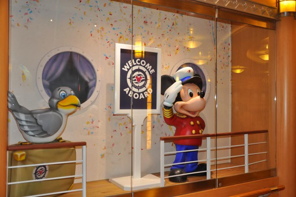 Disney Magic 2013 " Dominando el Mediterraneo " - Blogs de Mediterráneo - EMBARCANDO VOY, ZARPANDO VENGO (43)