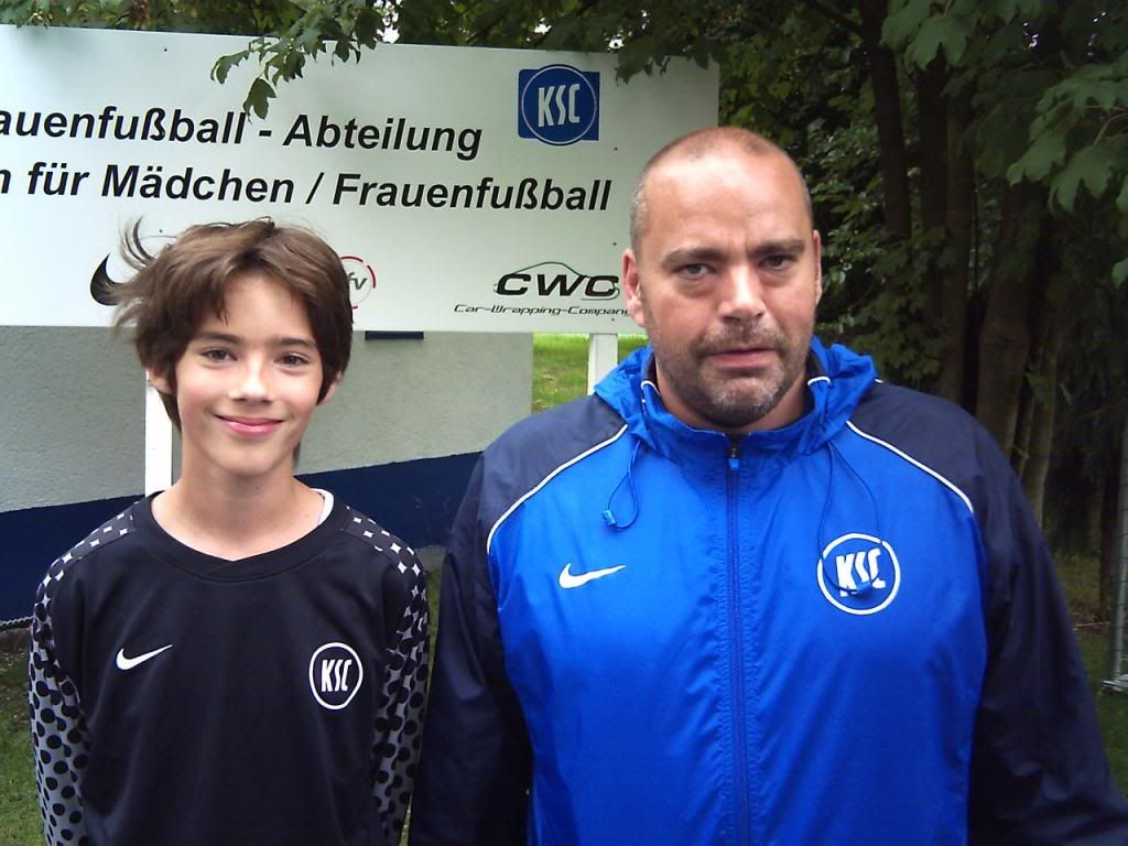 VollSchwarzKSC300711_zps6ec411cb.jpg