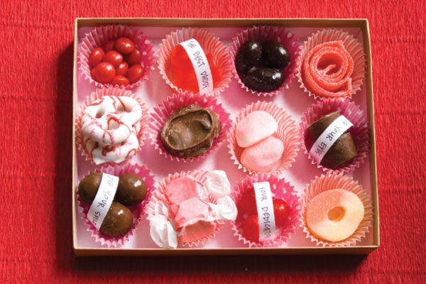 photo valentine-custom-candy-box_zpsa45fa9f6.jpg