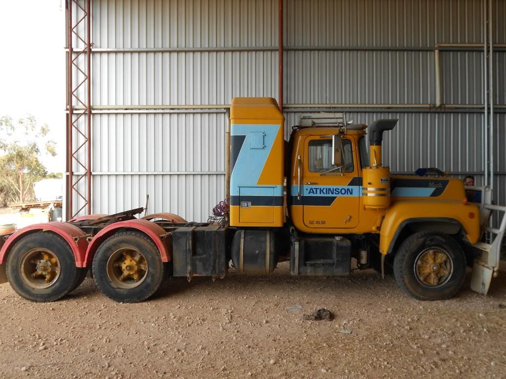 R Model Mack Clutch 1 3 Historic Commercial Vehicle Club Of