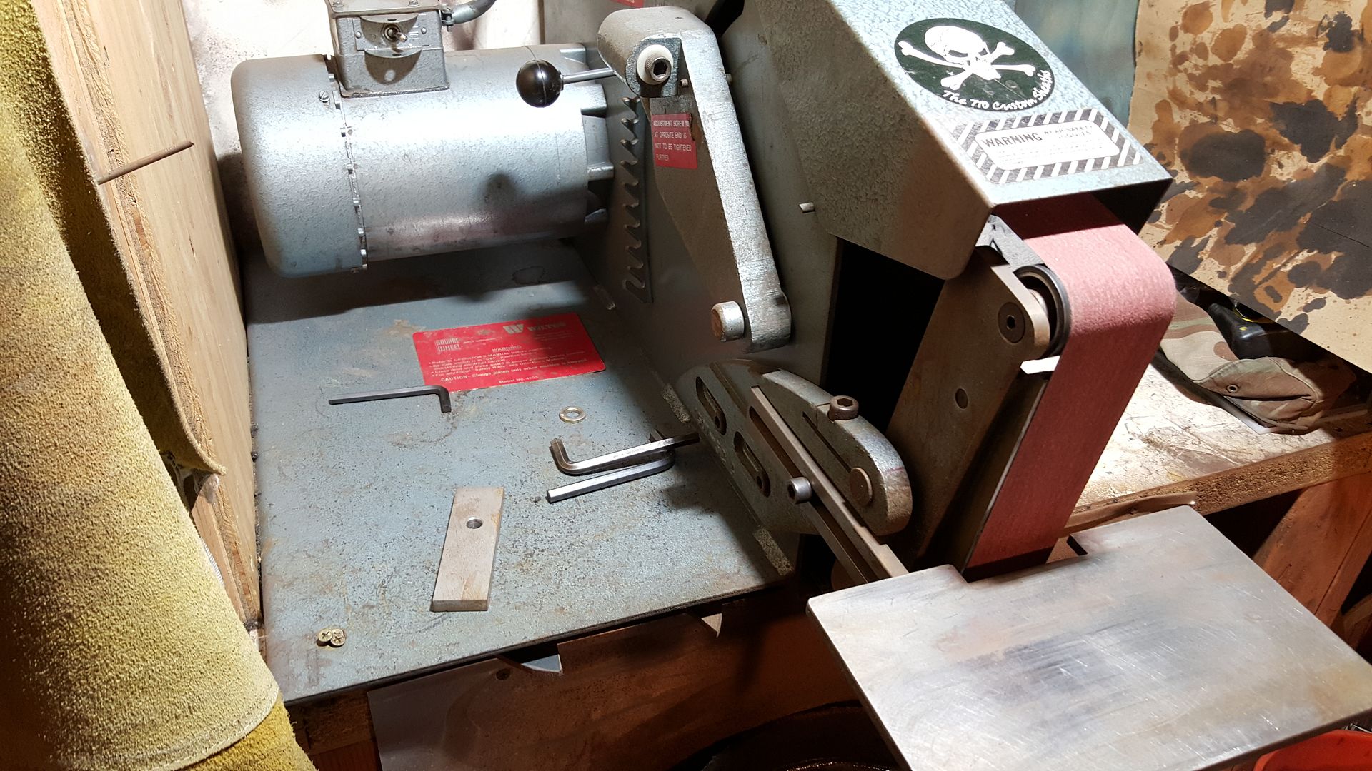 Wilton 2x72 Square wheel grinder for sale