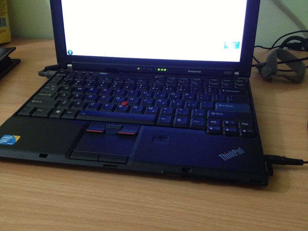 Thinkpad x201 & Chuột Lenovo N50 Black Wireless Likenew 99%